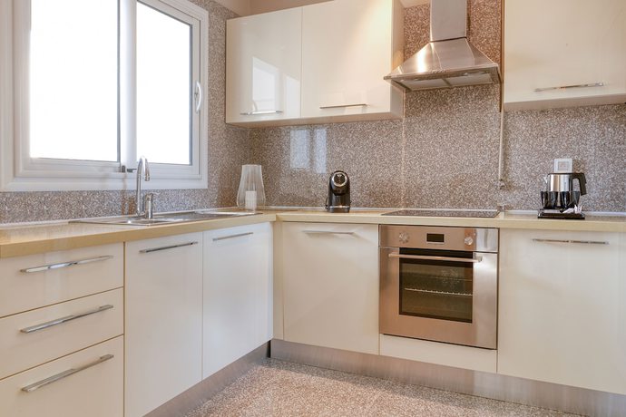 Imagen de la habitación del Hotel ADAM Suites. Foto 14