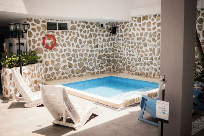 Imagen general del Hotel ADAZ Mediterraneo. Foto 5