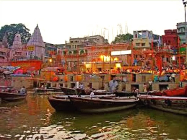 Imagen general del Hotel ADB Rooms De Pal Varanasi. Foto 5