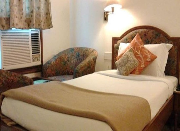 Imagen de la habitación del Hotel ADB Rooms Diana Palace. Foto 5
