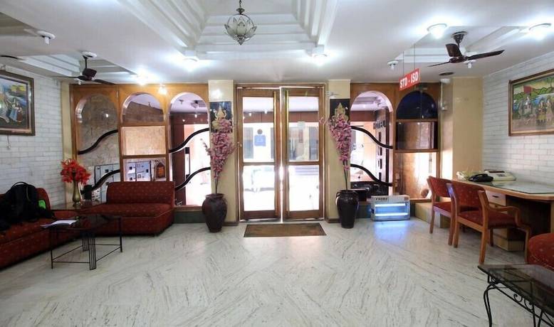Imagen de los interiores del Hotel ADB Rooms India International Dx. Foto 17