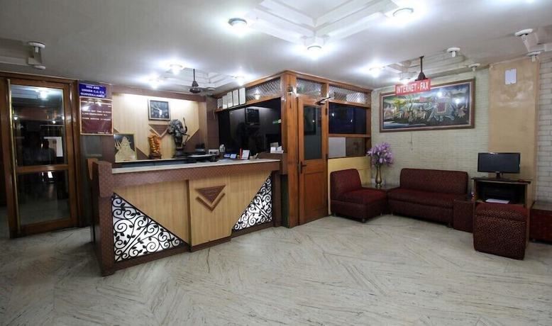 Imagen de los interiores del Hotel ADB Rooms India International Dx. Foto 20
