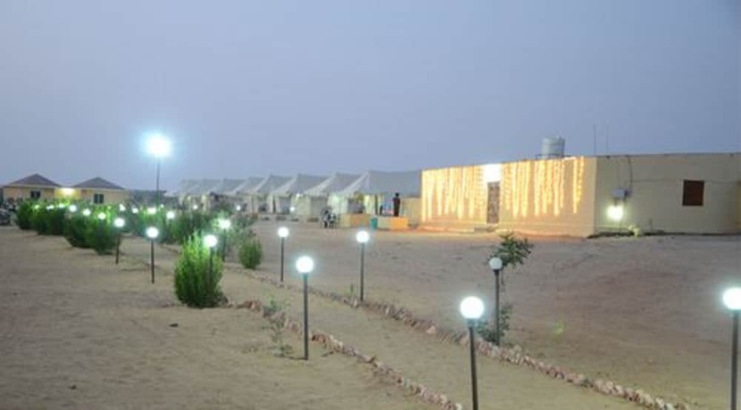 Imagen general del Hotel ADB Rooms Jaisalmer Dunes Camp. Foto 9