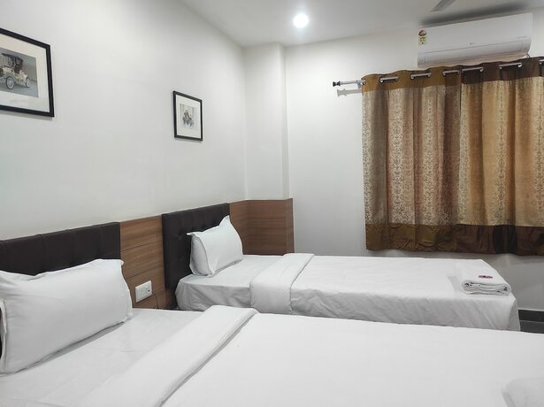 Imagen general del Hotel ADITYA\'S HOTEL WAY POINT. Foto 8