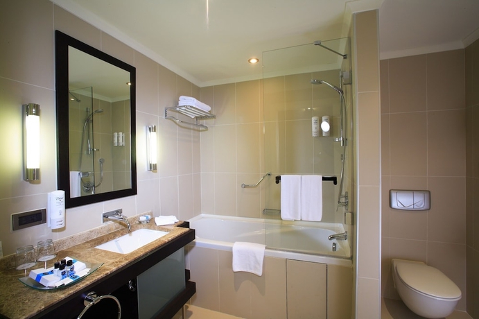 Imagen de la habitación del Hotel ADM Grand. Foto 6