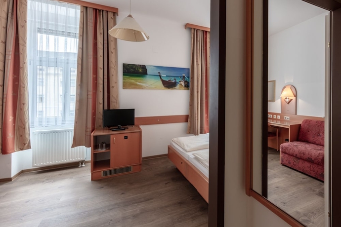 Imagen de la habitación del Hotel ADMIRAL, Viena. Foto 12