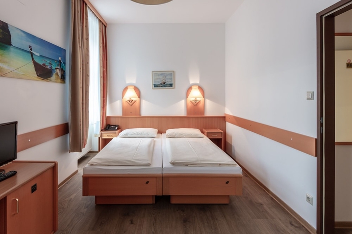 Imagen de la habitación del Hotel ADMIRAL, Viena. Foto 14