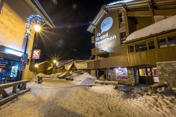 Imagen general del Hotel AEC Vacances - Le Grand Fourchon. Foto 2