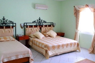 Imagen de la habitación del Hotel AEGEAN GARDEN HOTEL. Foto 7