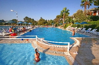 Imagen de la piscina del Hotel AEGEAN GARDEN HOTEL. Foto 9