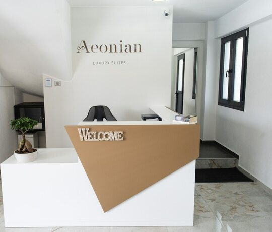 Imagen general del Hotel AEONIAN LUXURY SUITES. Foto 6