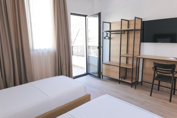 Imagen de la habitación del Hotel AFA, Durres. Foto 15