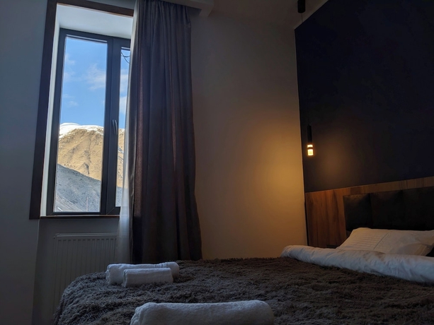 Imagen de la habitación del Hotel AGRE Kazbegi. Foto 6