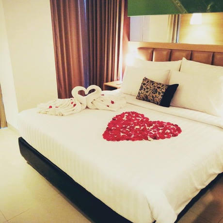 Imagen de la habitación del Hotel AGRIA Hotel Bogor. Foto 11