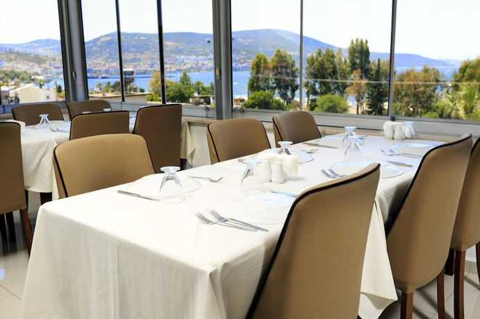 Imagen del bar/restaurante del Hotel AGZ. Foto 4