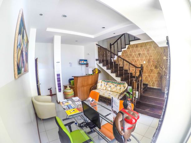 Imagen de los interiores del Hotel AH Maio. Foto 18