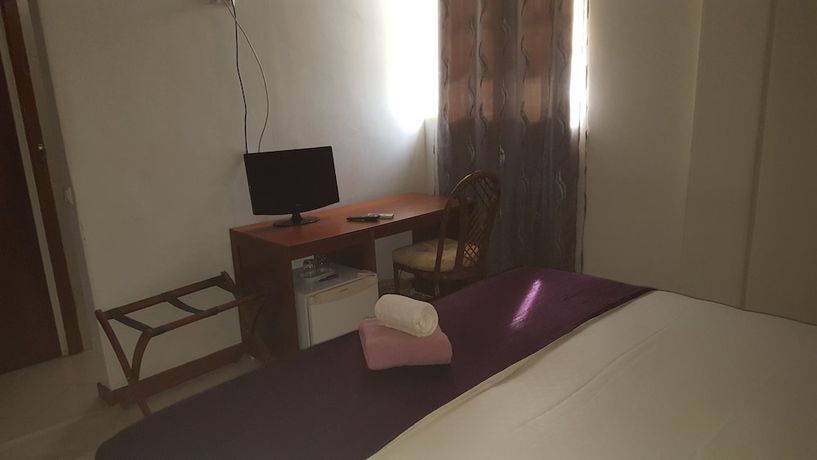 Imagen de la habitación del Hotel AH Maio. Foto 7