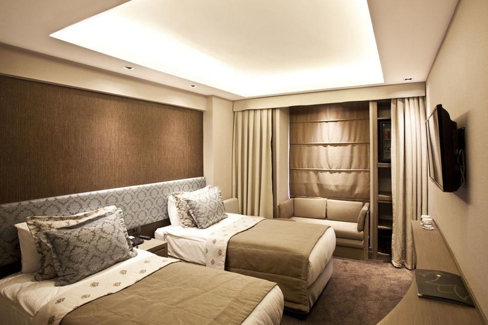 Imagen de la habitación del Hotel AHC Grand Bazaar. Foto 3