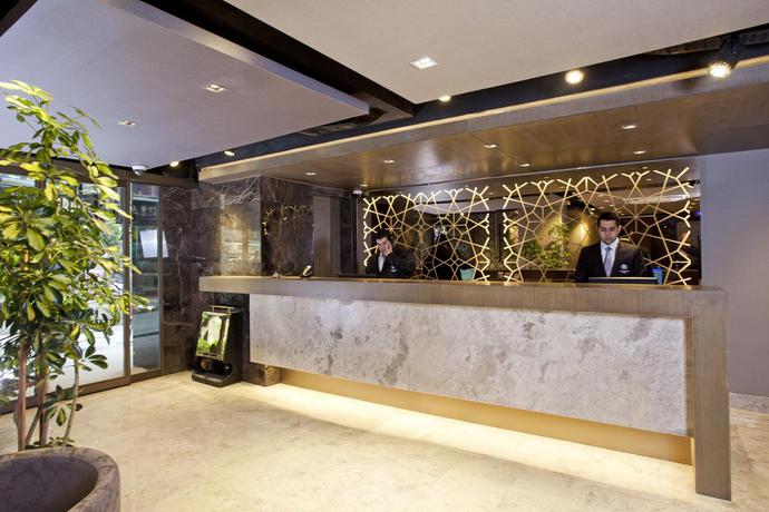 Imagen de los interiores del Hotel AHC Grand Bazaar. Foto 10
