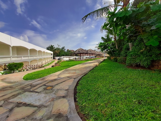 Imagen de la habitación del Hotel AHG Lion Beach Resort and SPA. Foto 7