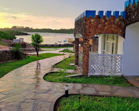 Imagen de la habitación del Hotel AHG Lion Beach Resort and SPA. Foto 8