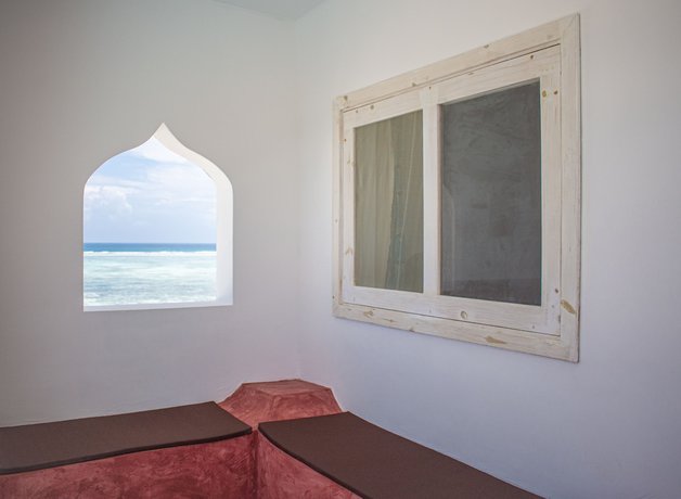 Imagen de la habitación del Hotel AHG Sun Bay Mlilile Beach. Foto 5