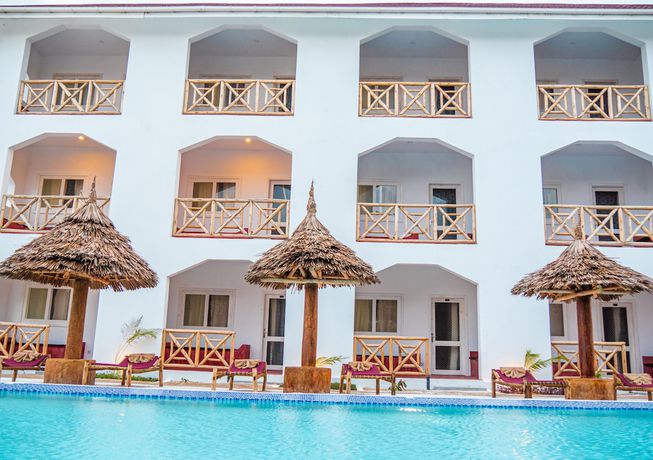 Imagen de la habitación del Hotel AHG Sun Bay Mlilile Beach. Foto 12