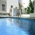 Imagen de la piscina del Hotel AHOI! Urban Beach, Playa de Palma. Foto 17