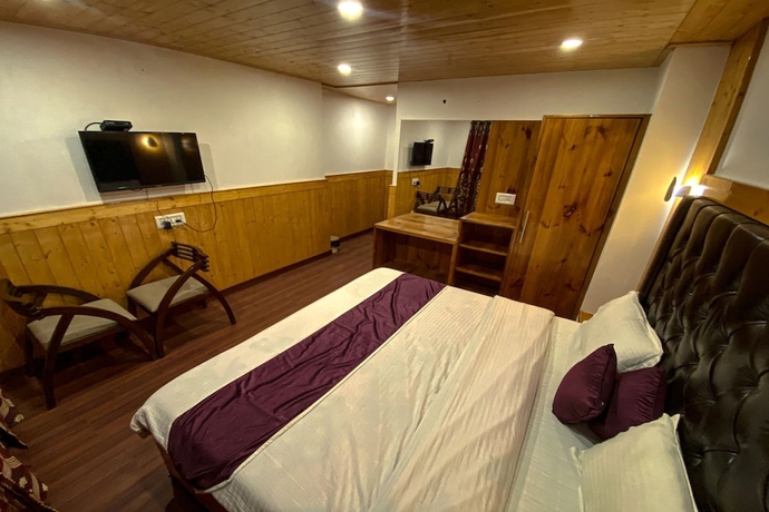 Imagen de la habitación del Hotel AHR Windsor the Mall Shimla. Foto 8