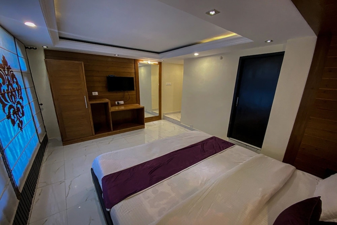 Imagen de la habitación del Hotel AHR Windsor the Mall Shimla. Foto 16