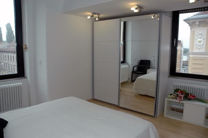 Imagen de la habitación del Hotel AI Apartments. Foto 9