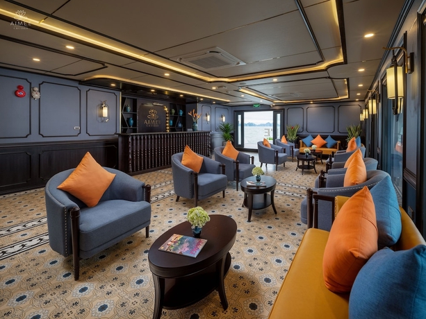 Imagen de los interiores del Hotel AIME\'E CRUISES - HALONG BAY. Foto 15