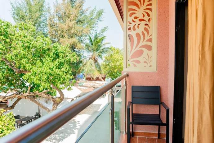 Imagen de la habitación del Hotel AIMI Beach, Gulhi Island, Maldives. Foto 3