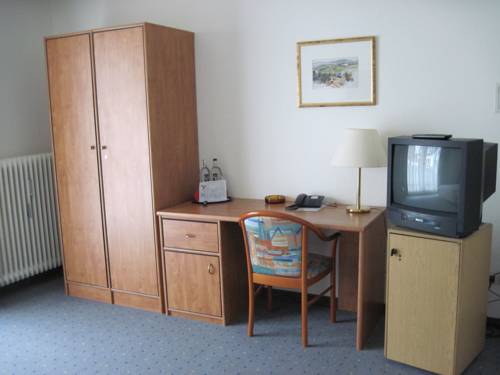 Imagen de la habitación del Hotel AIR HOTEL WARTBURG. Foto 4