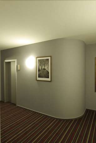 Imagen de los interiores del Hotel AIR, Hol&iacute;č. Foto 17