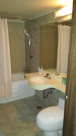 Imagen de la habitación del Hotel AIRPORT, Aeropuerto De Gimpo. Foto 7