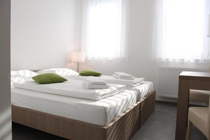 Imagen de la habitación del Hotel AIS Center. Foto 4