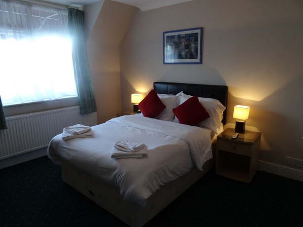 Imagen de la habitación del Hotel AJ Lodge. Foto 2