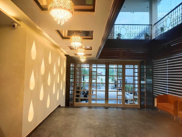 Imagen de los interiores del Hotel AJ\'s Arcade. Foto 14