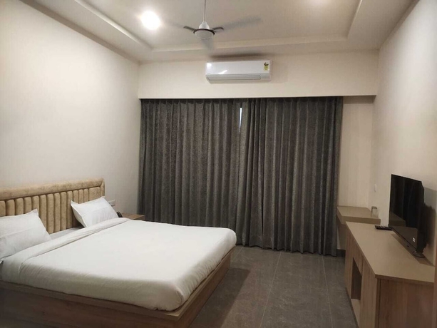 Imagen de la habitación del Hotel AJ\'s Arcade. Foto 13