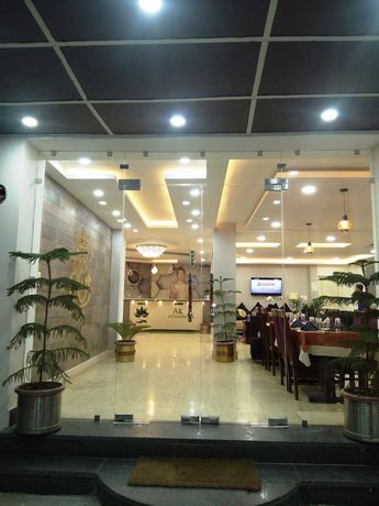 Imagen de los interiores del Hotel AK Continental. Foto 17