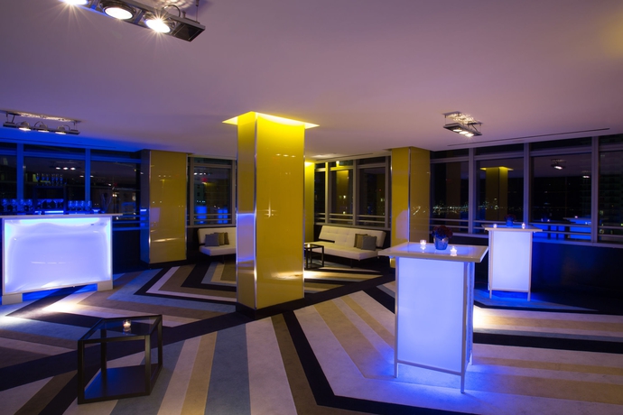 Imagen de los interiores del Hotel AKA Brickell. Foto 11