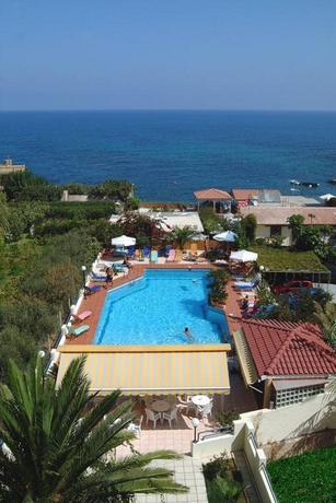 Imagen general del Hotel AKASHA Beach & Spa. Foto 1