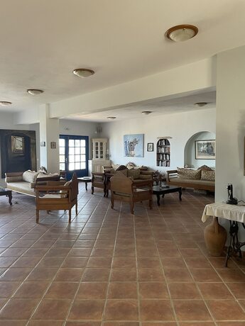 Imagen general del Hotel AKROTIRI, Municipal Unit of Kythira. Foto 3