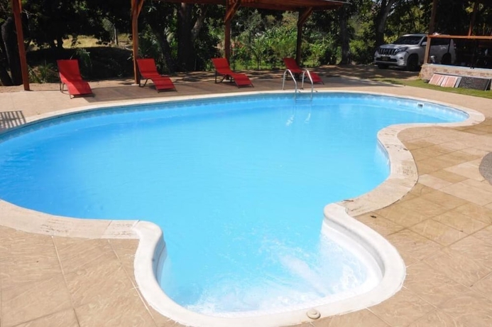 Imagen de la piscina del Hotel AKUAIPPA HOSTAL RESTAURANT. Foto 14