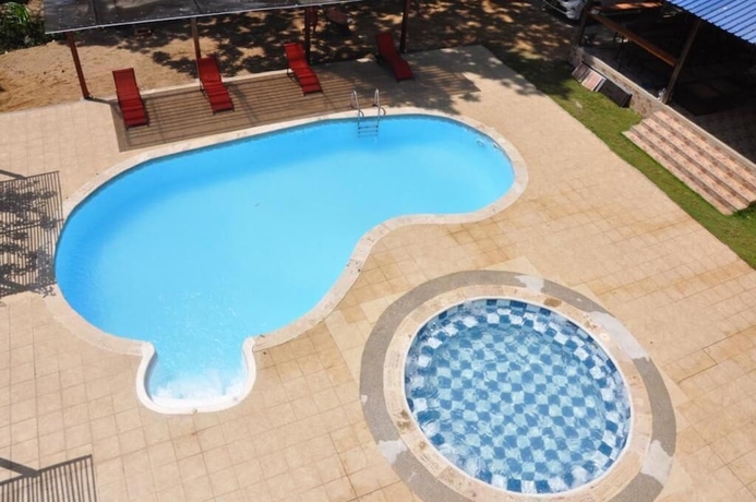 Imagen de la piscina del Hotel AKUAIPPA HOSTAL RESTAURANT. Foto 15