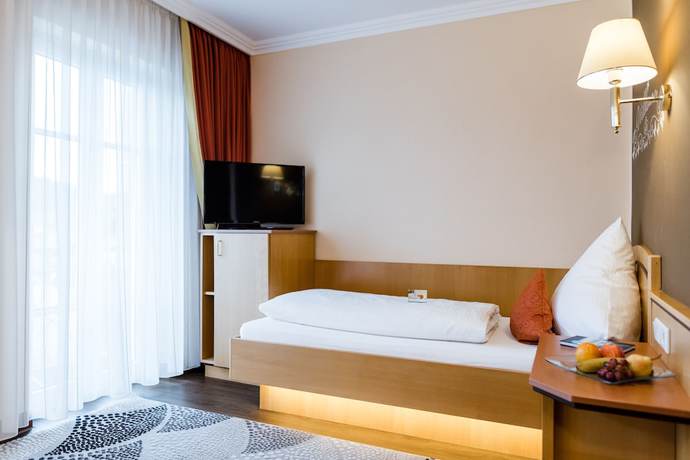 Imagen de la habitación del Hotel AKZENT Bayerwald-Residenz. Foto 8