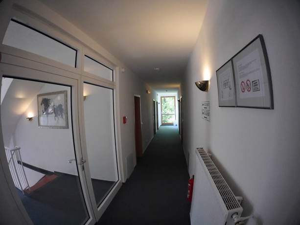 Imagen de los interiores del Hotel AKZENT Berghotel Rosstrappe. Foto 17