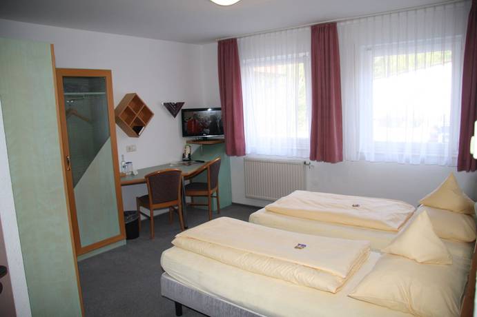 Imagen de la habitación del Hotel AKZENT Goldener Ochsen, Cr&ouml;ffelbach. Foto 10