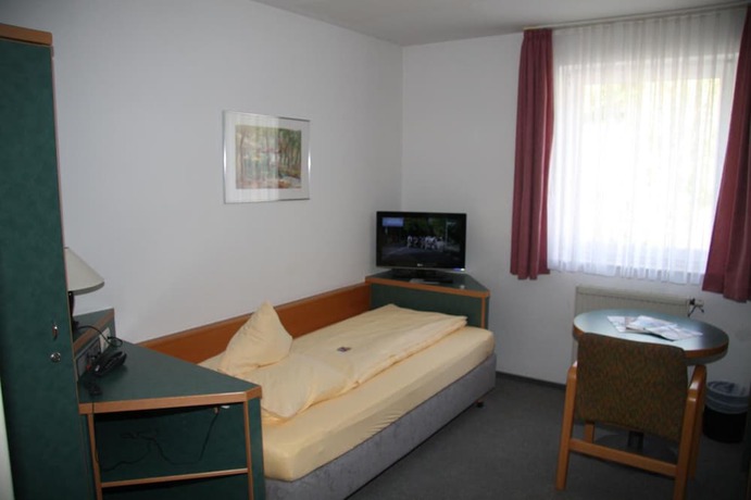 Imagen de la habitación del Hotel AKZENT Goldener Ochsen, Cr&ouml;ffelbach. Foto 15